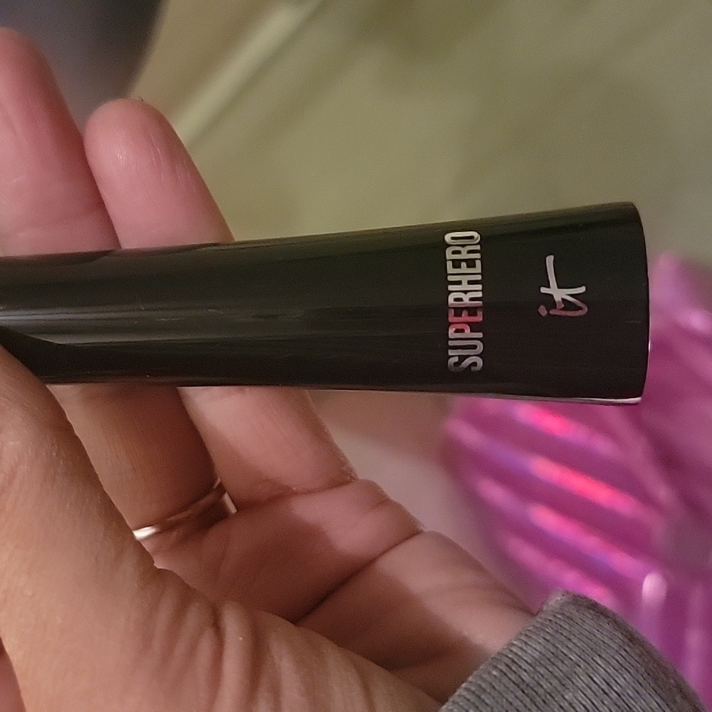 Benefit, IT Cosmetics, YSL, & Bareminerals mascara bundle with brand new bag! - Picture 5 of 16